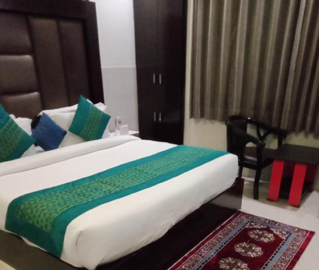 Hôtel Vivah Residency à New Delhi Extérieur photo