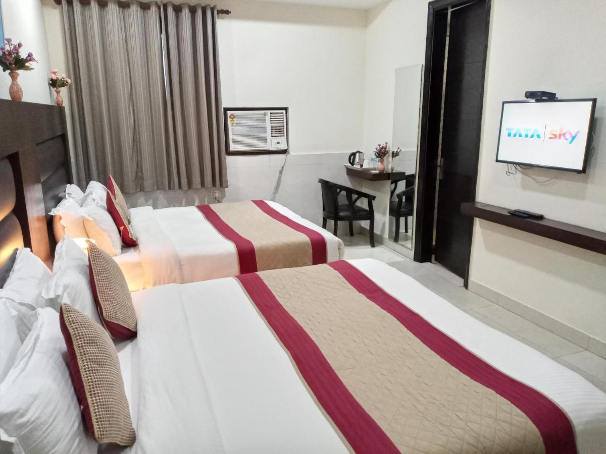 Hôtel Vivah Residency à New Delhi Extérieur photo